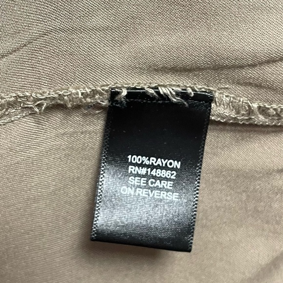 Torrid Button Up Top - Picture 6 of 6